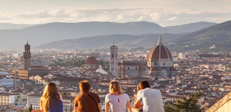 British tourists warned of £8,500 fines if they break the rules in Italy