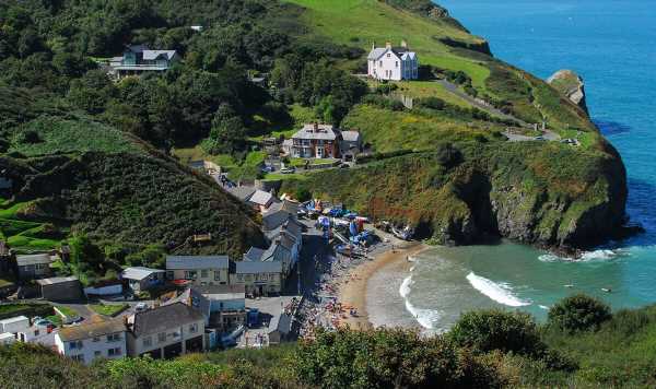 UK’s 18 best seaside villages named and they are all ridiculously beautiful