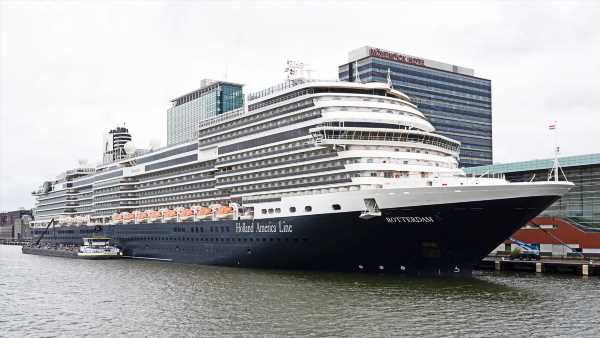 Amsterdam votes to move cruise terminal out of the city