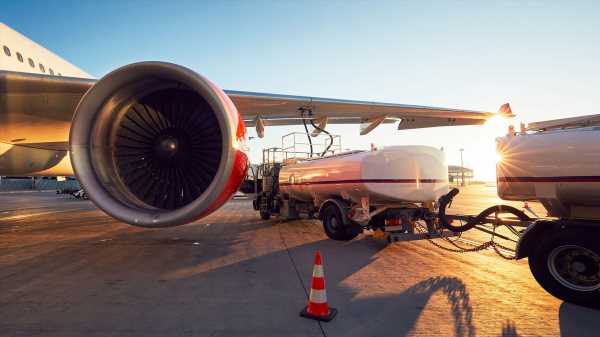Environmentalists and airlines square off over standards for sustainable fuel