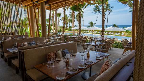 Puerto Rico hotel opens salt-forward restaurant