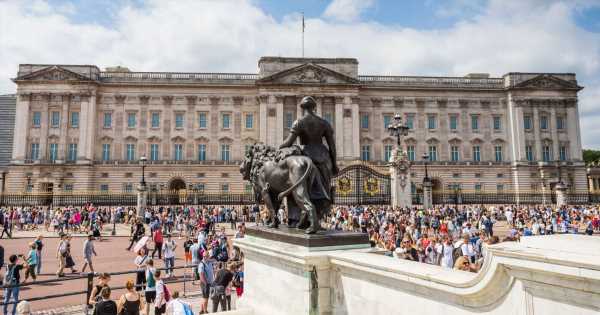 Tourists left unimpressed visiting UK’s ‘chaotic’ and ‘overcrowded attraction