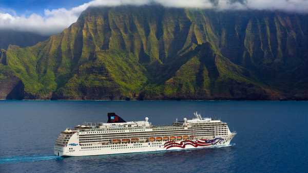 Norwegian Cruise Line is returning to Maui