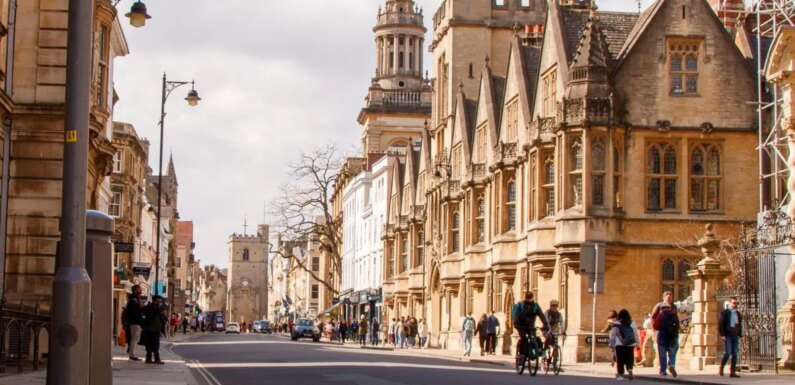 Brits flock to UK’s ‘most walkable city’ for staycations with Harry Potter links