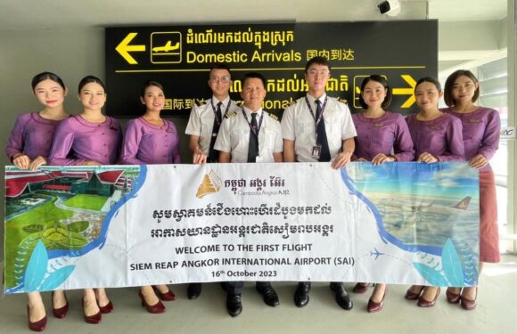 Cambodia opens a new airport to serve Angkor Wat