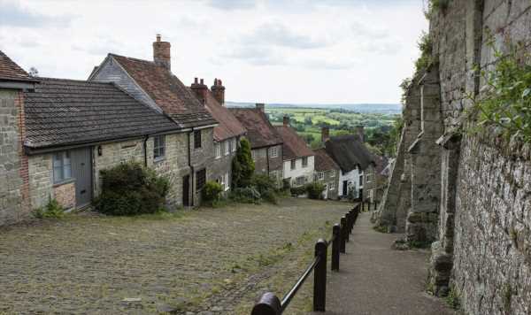 ‘Close-knit village’ in England is a must-visit for its ‘cosy comforts’