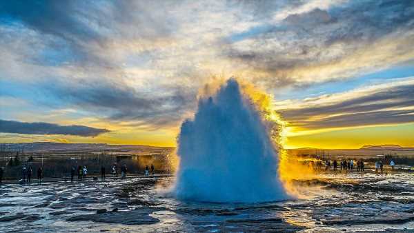 Discovering thrilling sights on a New Scientist tour of Iceland