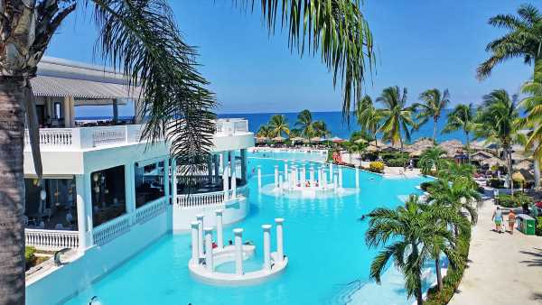 Pool party at Grand Palladium Jamaica Resort & Spa