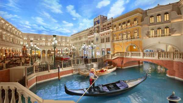 Venetian and Grand Canal Shoppes are revving it up for Vegas race week