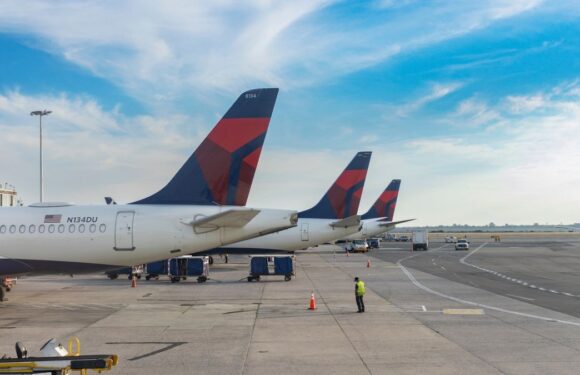 Delta sheds corporate staff