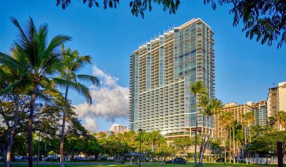 Trump hotel in Hawaii will be rebranded