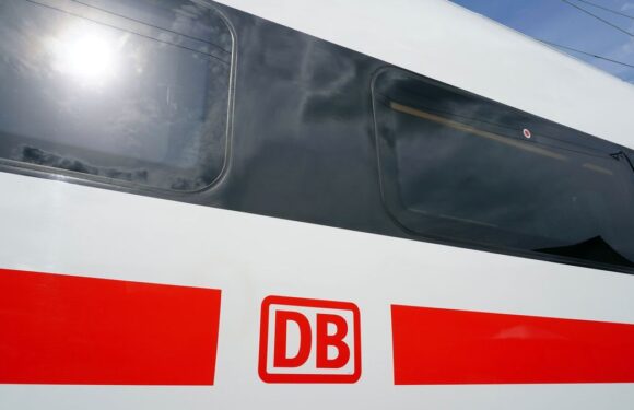 United enables customers to book the Deutsche Bahn