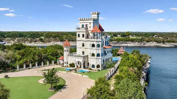 Disney-style castle hits the market for a staggering $5.5 million