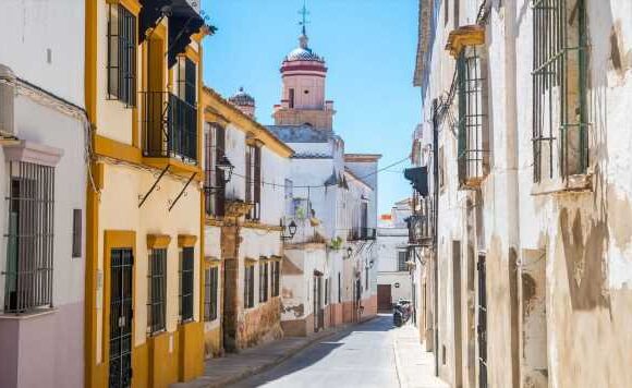 The ‘unique’ town in southern Spain where Spanish people go on holiday